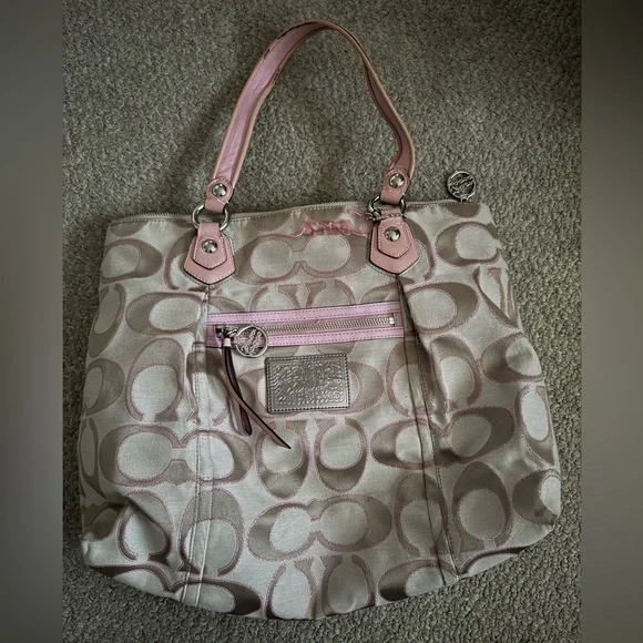 Coach Poppy Secret Admirer Signature Shoulder Bag With Pink Accents K1082-16289 - Picture 3 of 9